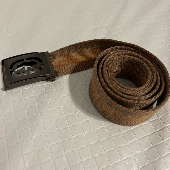 ✨SOLD - Ecko Untld Canvas Web Belt with Rhino Buckle - Picture 3 of 5